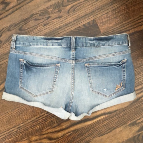 Express Jean Shorts - Picture 2 of 2